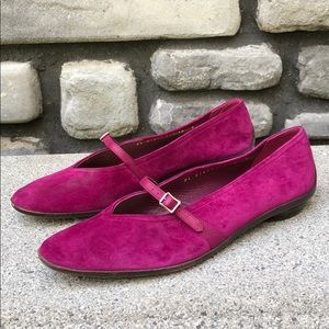 EUC Salvatore Ferragamo Hot Pink Suede Flats sz 10